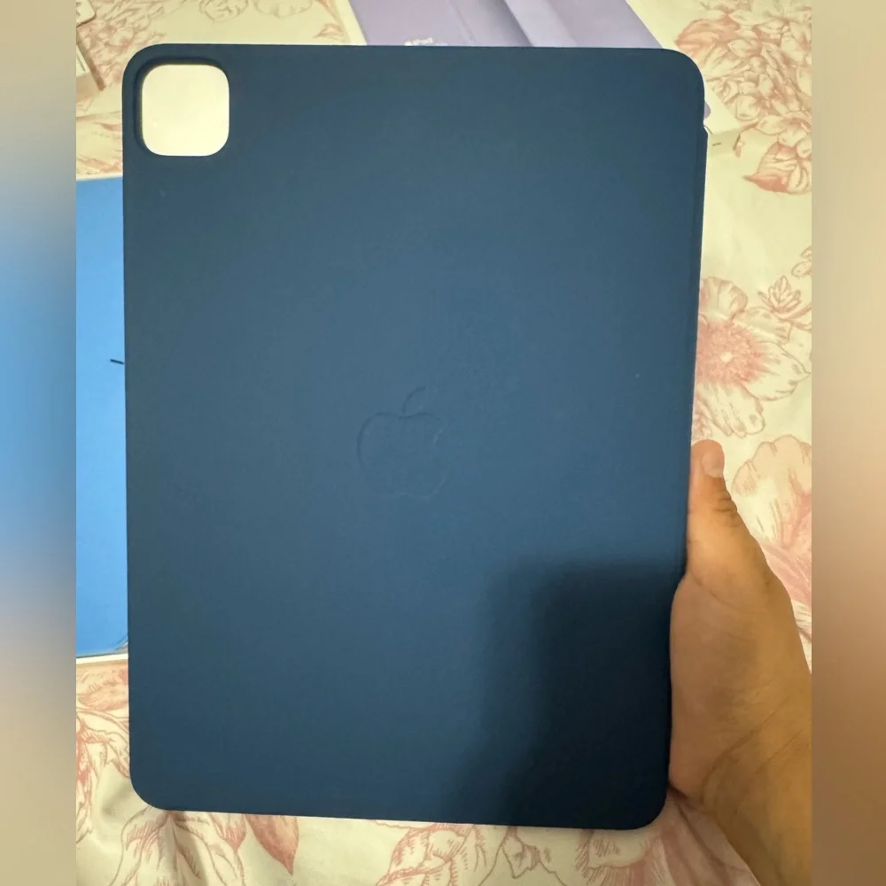 APPLE SMARTFOLIO IPAD CASE